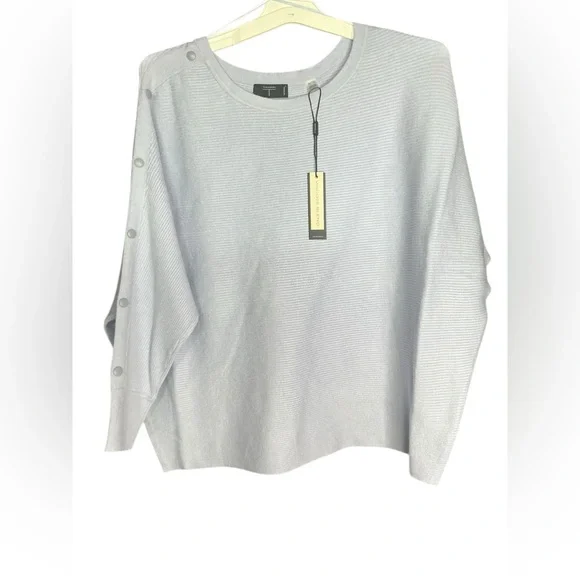 Tahari Soft Gray Ribbed Sweater - Picture 2 of 8